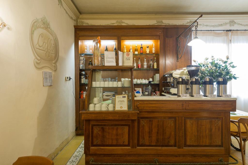 Hotel Moderno Pise Extérieur photo
