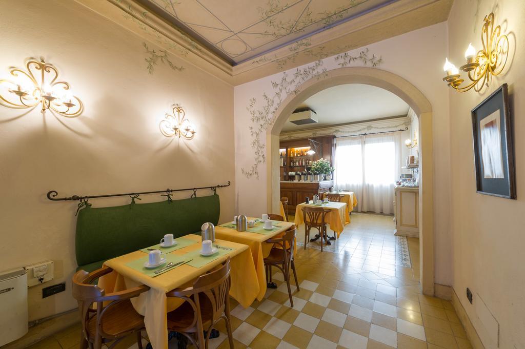 Hotel Moderno Pise Extérieur photo