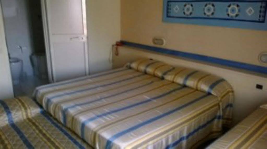 Hotel Moderno Pise Extérieur photo