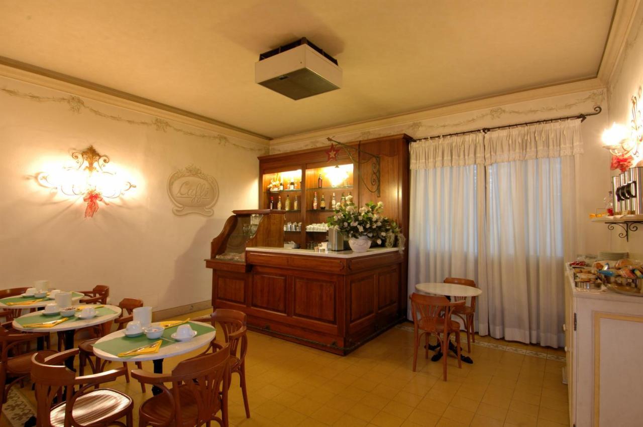 Hotel Moderno Pise Extérieur photo