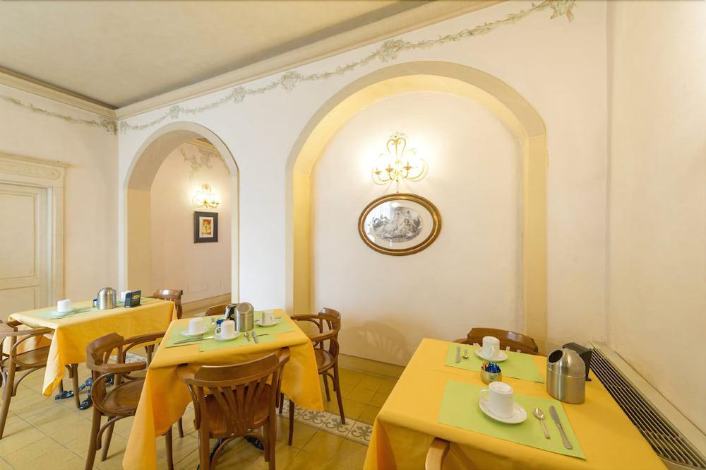Hotel Moderno Pise Extérieur photo